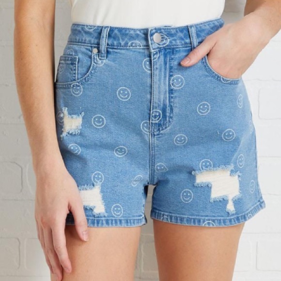 Versona Pants - Versona jean shorts